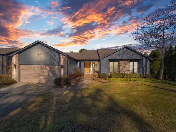 6206 N Shore Dr, West Bloomfield, MI 48324