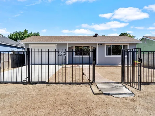 12756 W G St, Kerman, CA 93630