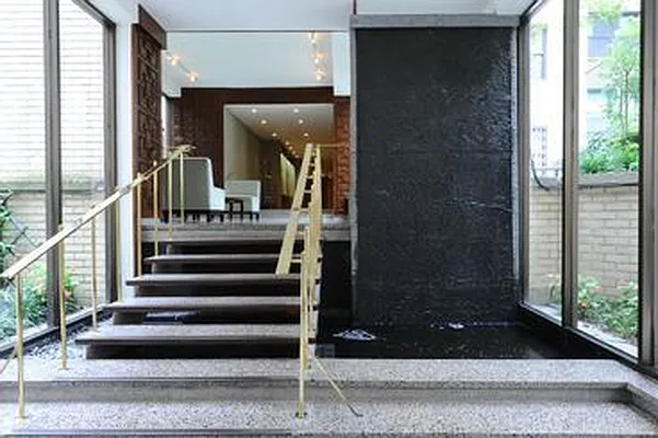 Rented by Manhattan Apartment Organization | media 11