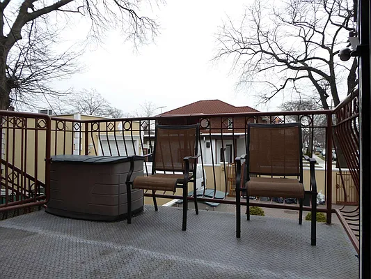 Rented by Tapestry Real Estate of Queens | media 11