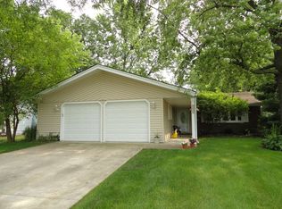 1113 W Weathersfield Way, Schaumburg, IL