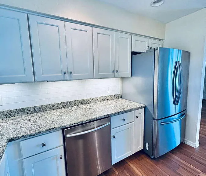 717 Indian Wells Ave — Photo 7