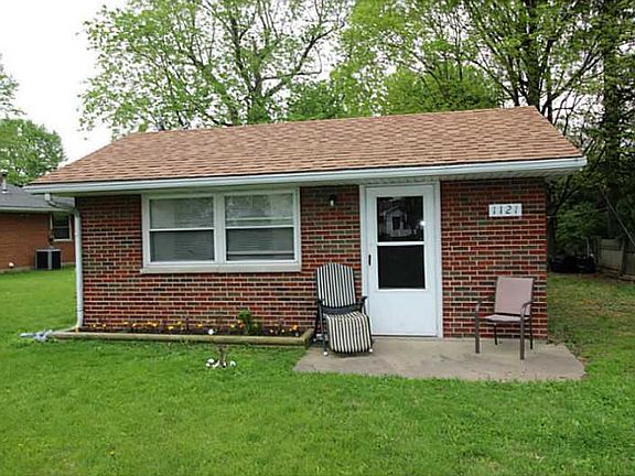 2nd image of 1121 E Main St