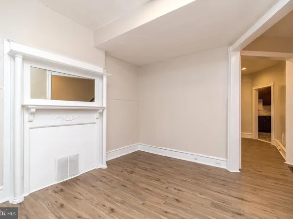 5541 Harmer St, Philadelphia, PA 19131