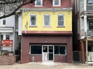 11 S Market St, Shamokin, PA 17872