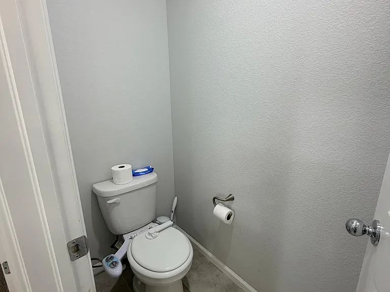 11417 Crater Lake St — Photo 26