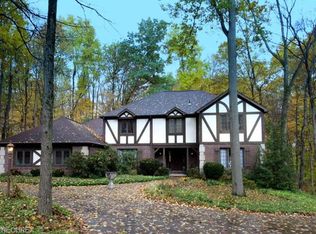 3933 Yellow Creek Rd W, Akron, OH 44333