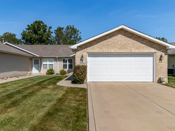 596 W 76th Ave, Merrillville, IN 46410