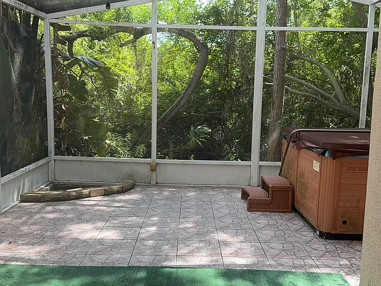 2362 Glasbern Cir — Photo 20