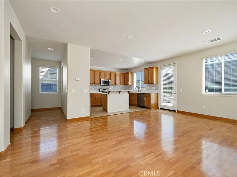 17526 Orangetree Dr — Photo 4