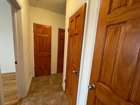 Rented by Metropolis International Realty Inc. | media 18