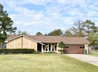 7160 Guess Rd, Beaumont, TX 77708