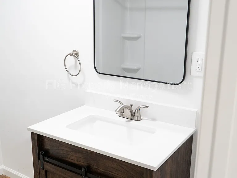 3715 Sisk Rd #6 — Photo 9