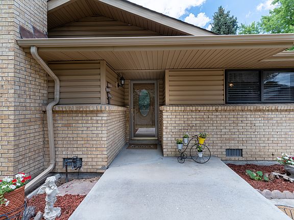 3rd image of 9511 Vance Ct #2