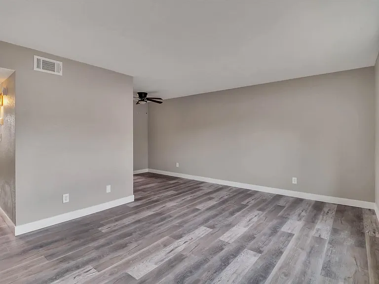 260 W 8th Ave #123 — Photo 46