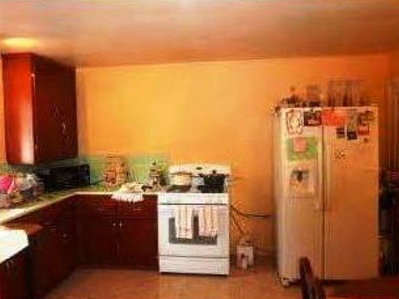 5th image of 535 Chestnut St