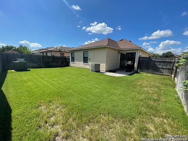 10210 Dixon Wood — Photo 22