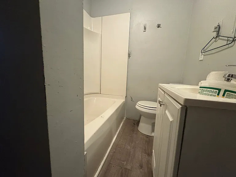 40 Dikeman St #1 — Photo 5