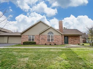 2926 Pleasantdale Dr, Lewis Center, OH 43035