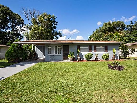 2nd image of 776 Oaklando Dr