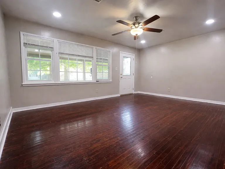1817 Breckenridge Dr — Photo 9