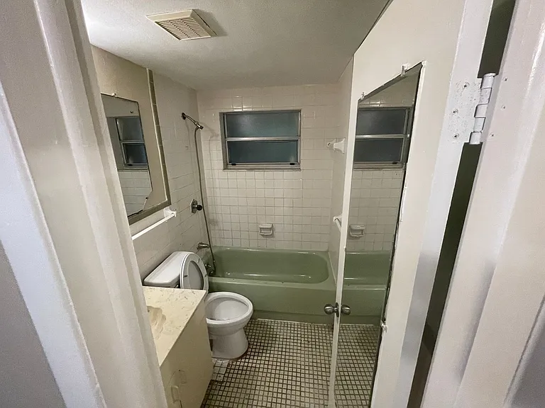 6548 Batea Ter — Photo 5