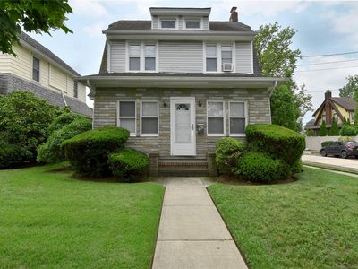 192 Sherman Street, Lynbrook, NY, 11563