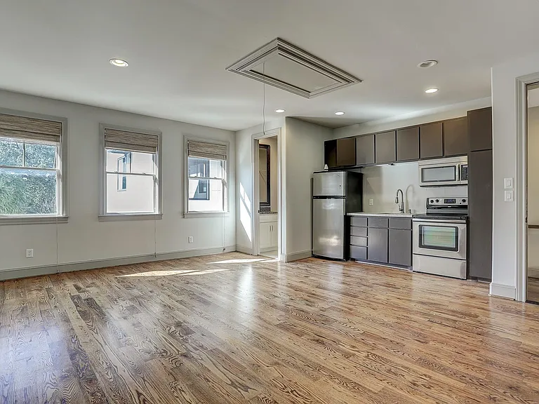 4317 Stanford St — Photo 31