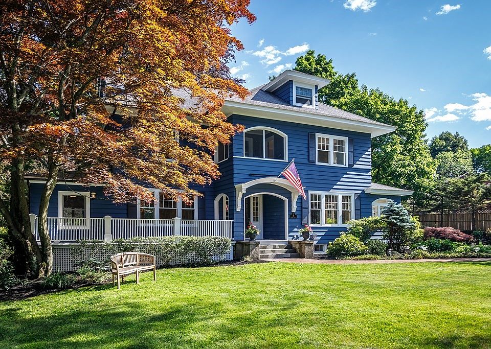 10 Spring St, Shrewsbury, MA 01545 Zillow