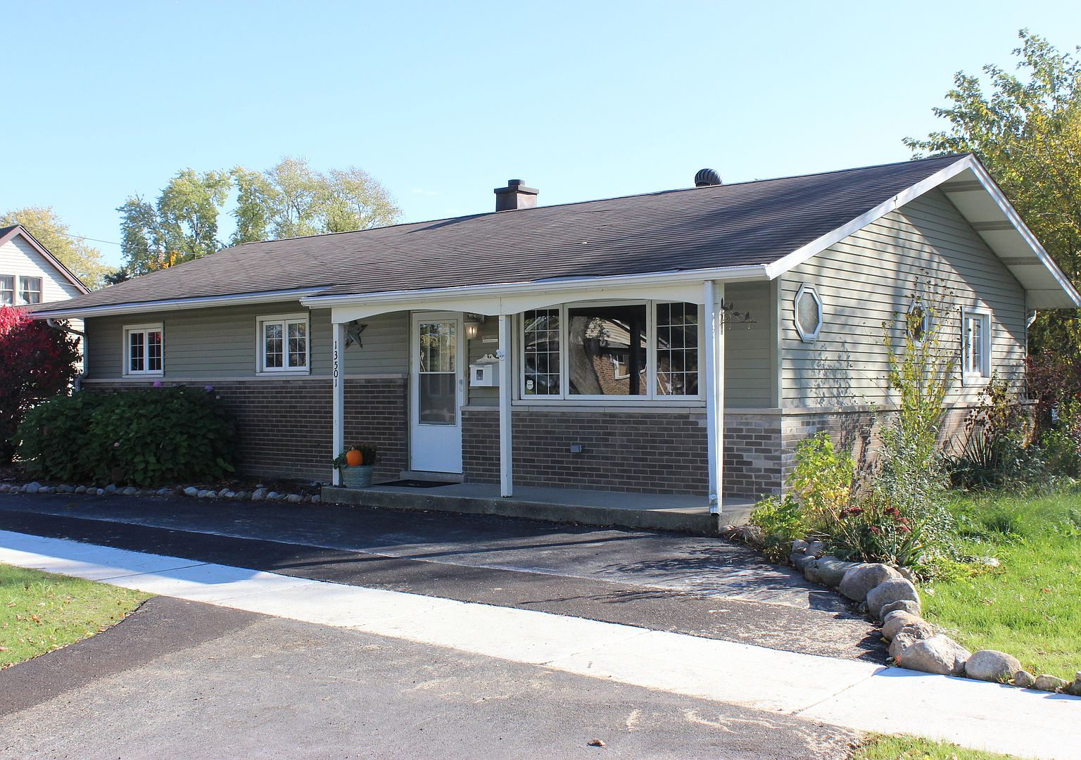 13501 End Ln, Crestwood, IL 60418 MLS 11898075 Zillow