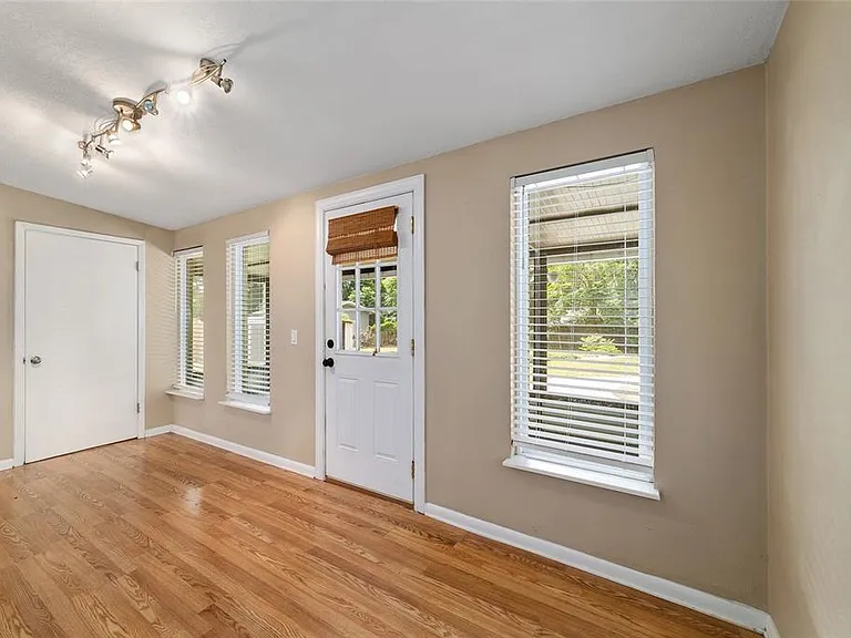 2936 SE 13th St — Photo 21