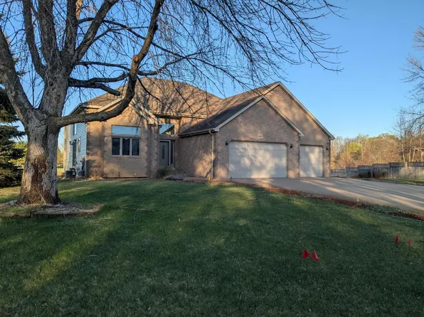 20625 Monroe St NE, East Bethel, MN 55011