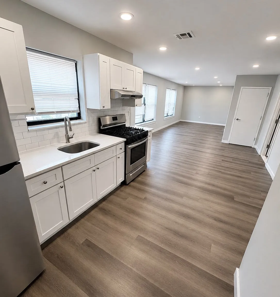 1 bed, $1,718 — Photo 2
