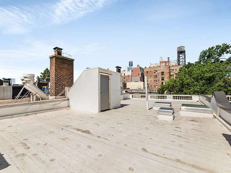 42 Monroe Pl #UP — Photo 17