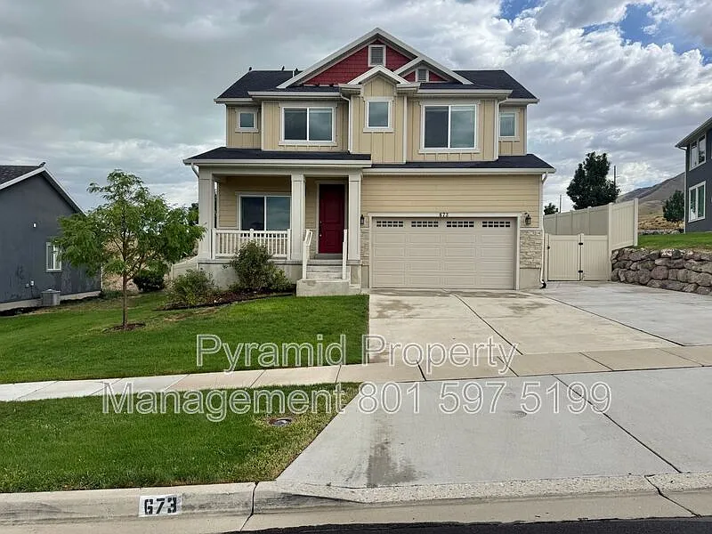 673 W Beth Cir