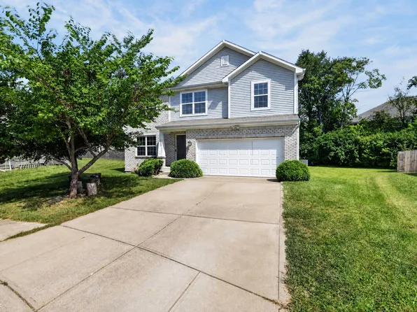 3102 Bent Timber Dr, Indianapolis, IN 46268