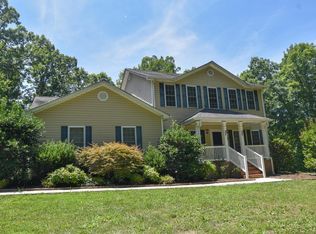 566 Riverville Rd, Gladstone, VA 24553