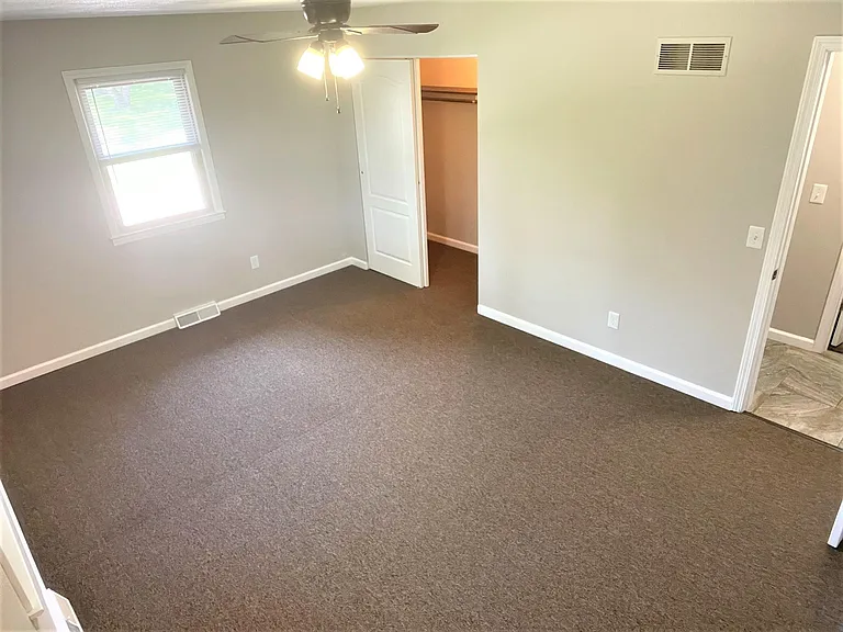 14585 Red Rock Dr — Photo 15