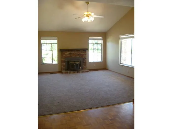 61 Drywood Ct photo 1