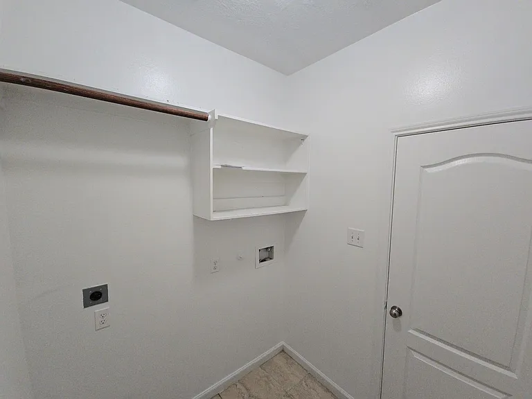 1306 Squire Dr — Photo 16