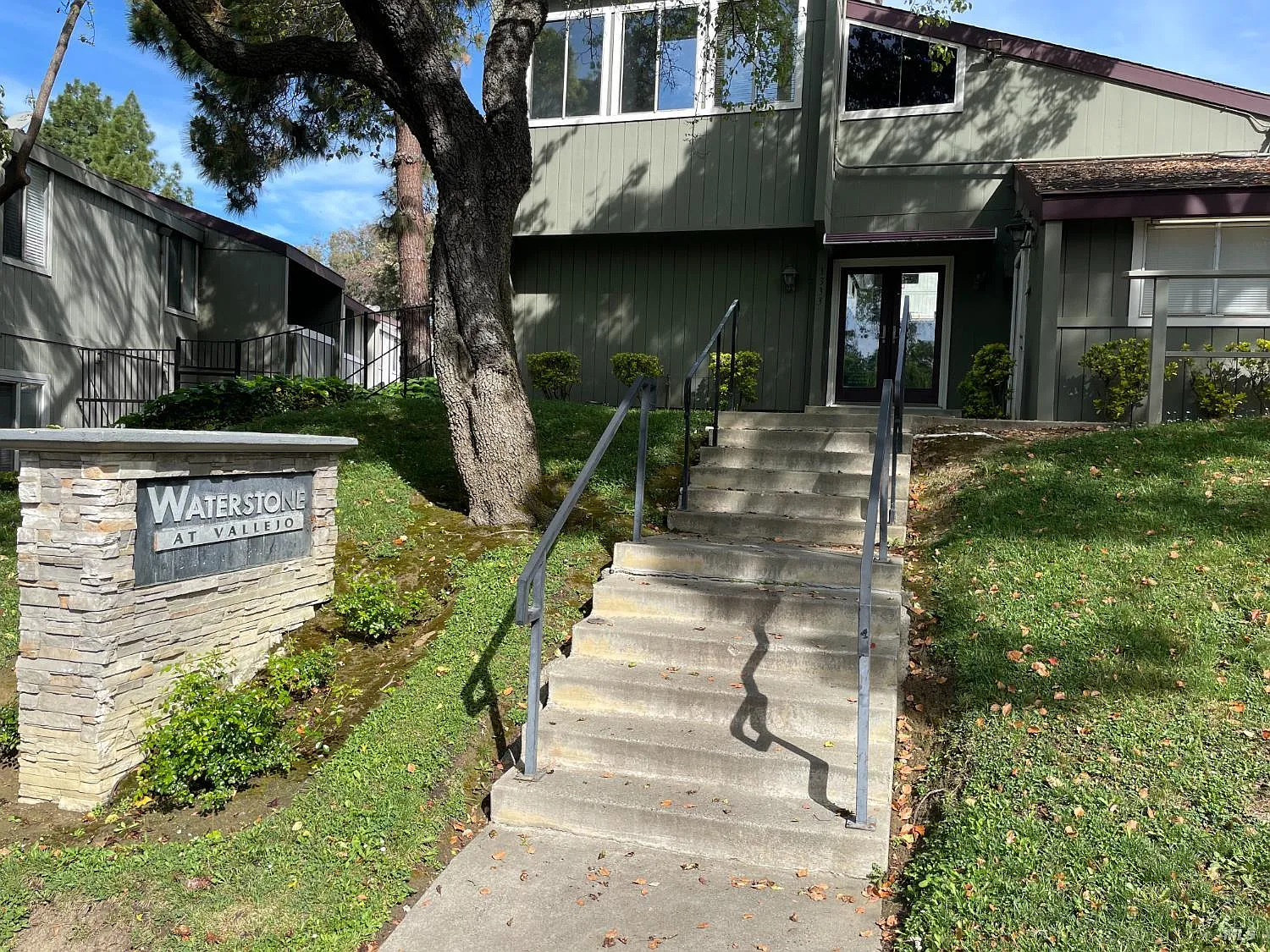 1333 N Camino Alto #130 photo 1