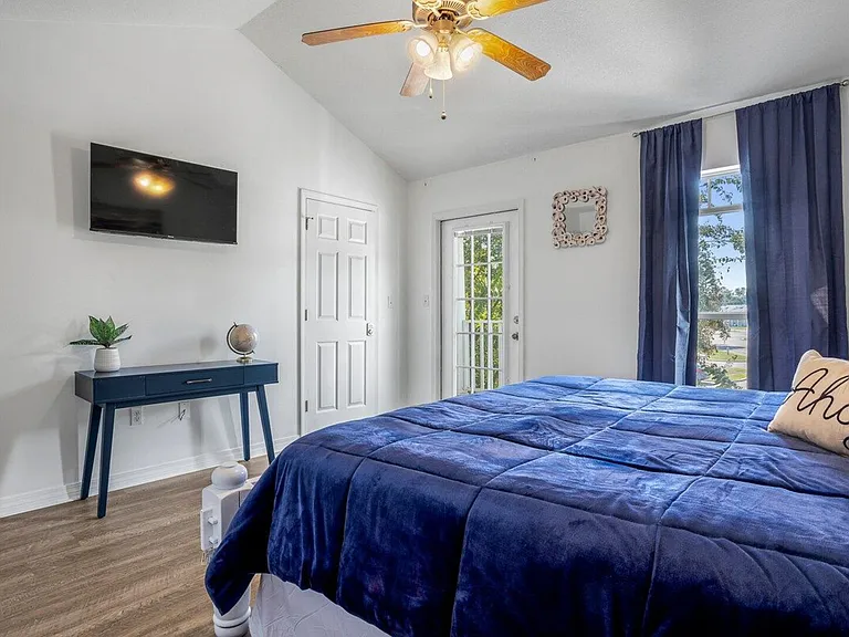 1289A Century Oaks Dr — Photo 20