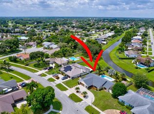 1104 Jackpine St, Wellington, FL 33414