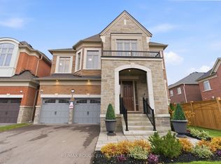 15 Brabin Cir, Whitby, ON L1P 0C1