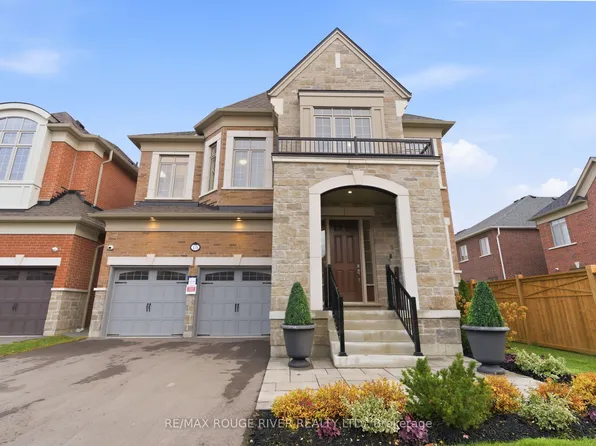 15 Brabin Cir, Whitby, ON L1P 0C1