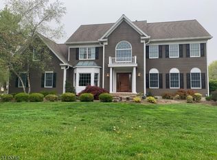 3 Bristol Ter, Long Valley, NJ 07853