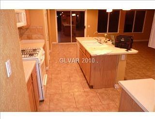 3rd image of 817 Caballo Hills Ave