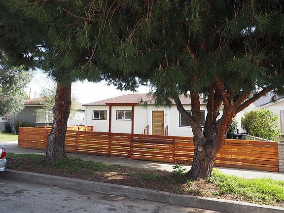 2nd image of 3020 Sagamore Way