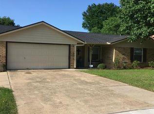 2218 Pecos Dr, Grapevine, TX 76051