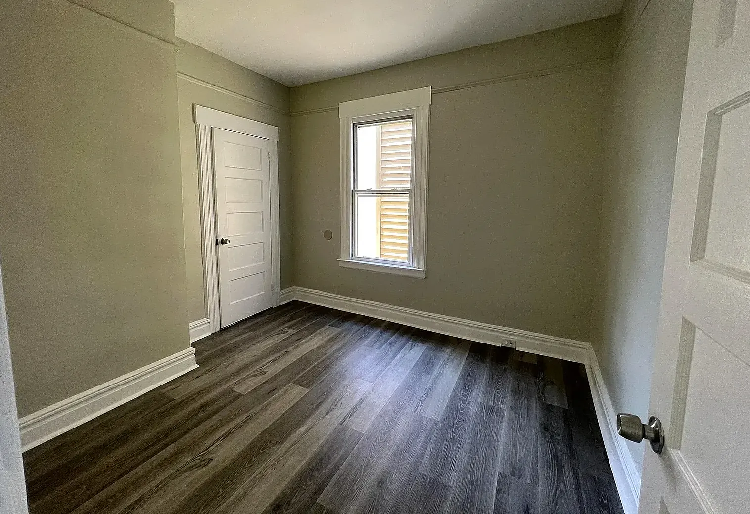 2 bed, $2,600 — Photo 3